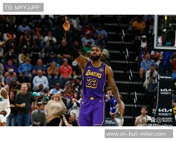 湖人对火箭2020年8月常规赛精彩回顾与赛后分析